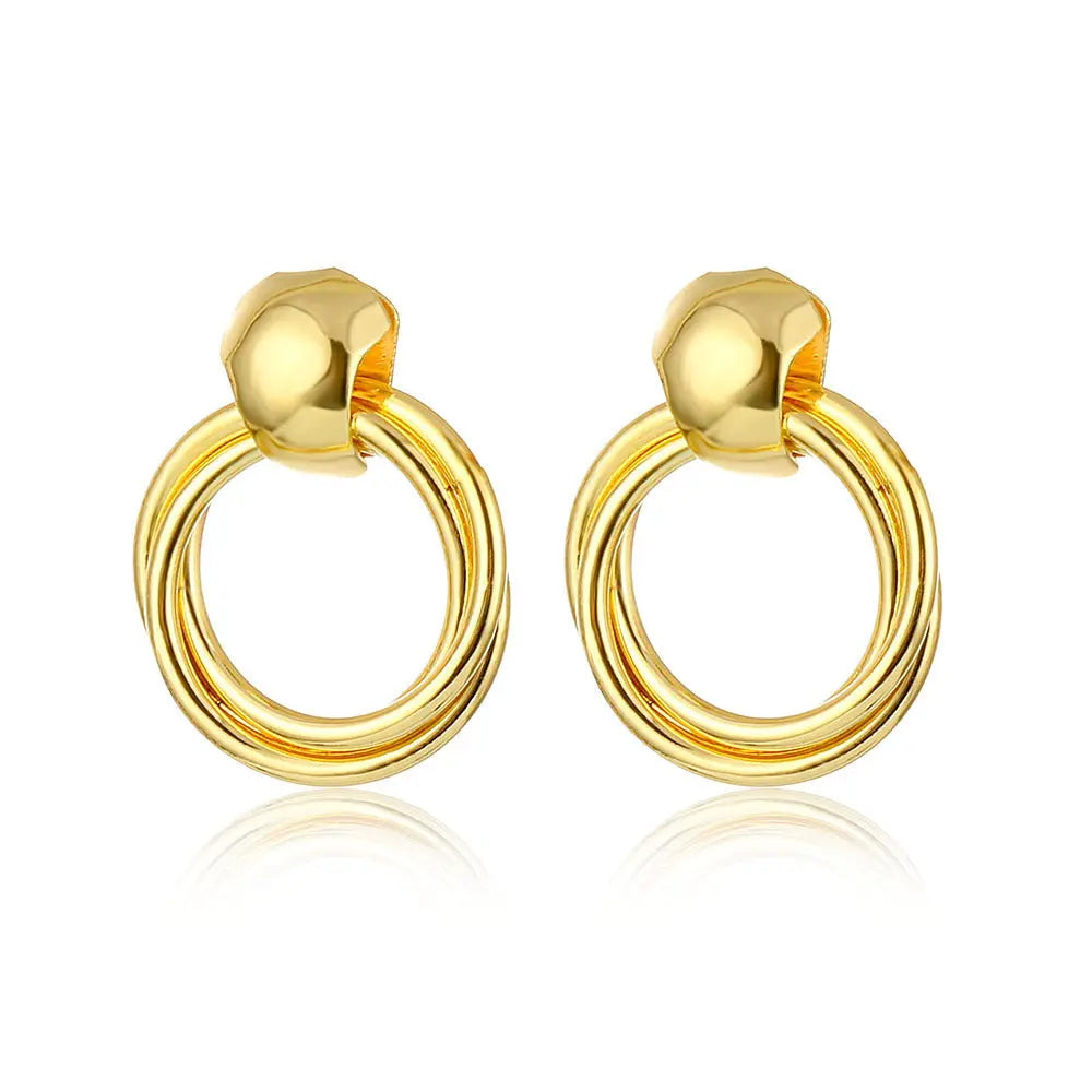 Exaggerated And Personalized Hollow Chain Stud Earrings Simple - Glam WOW